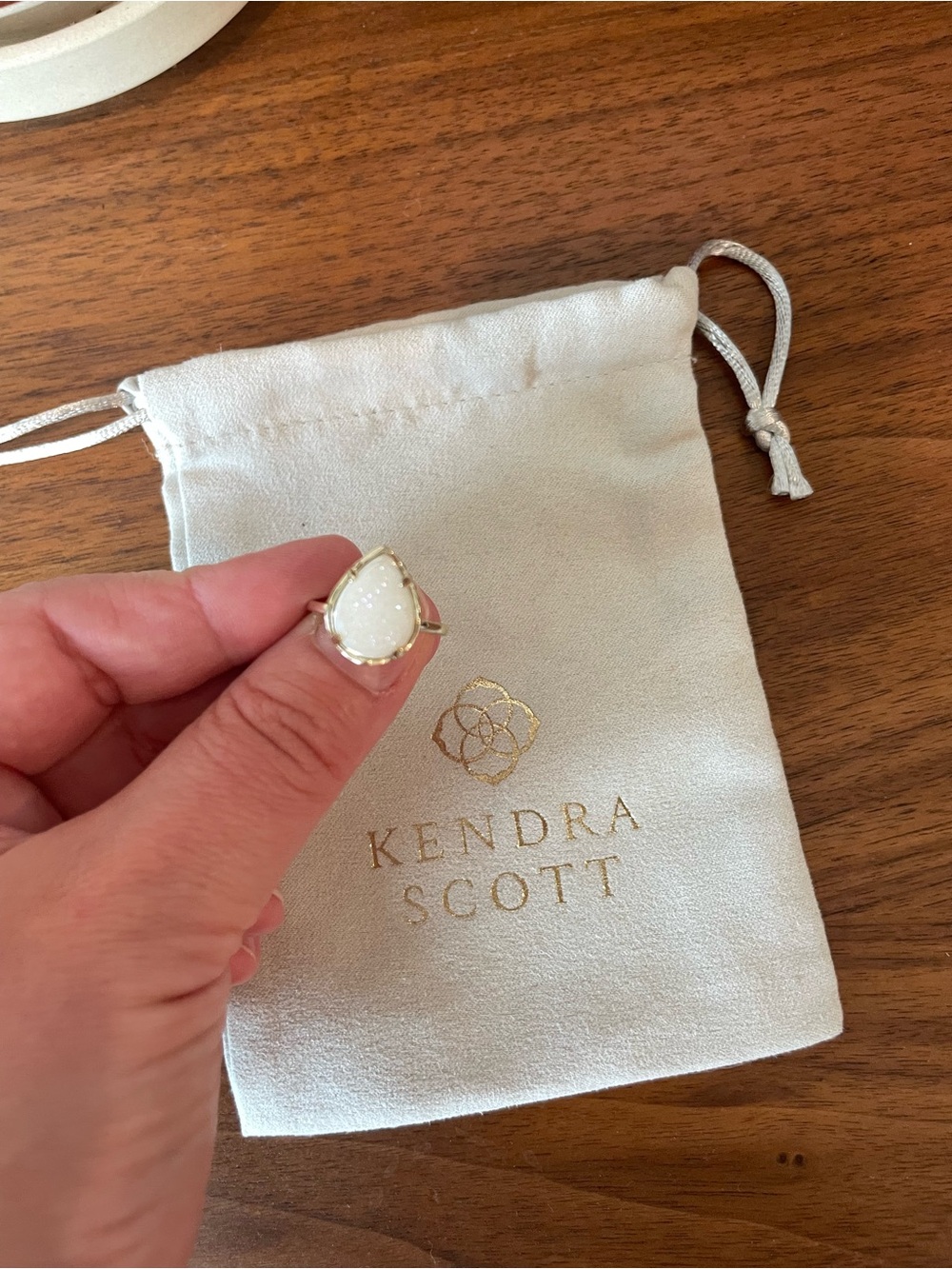 Kendra Scott Retired Color Bar Daisy Ring Size 8